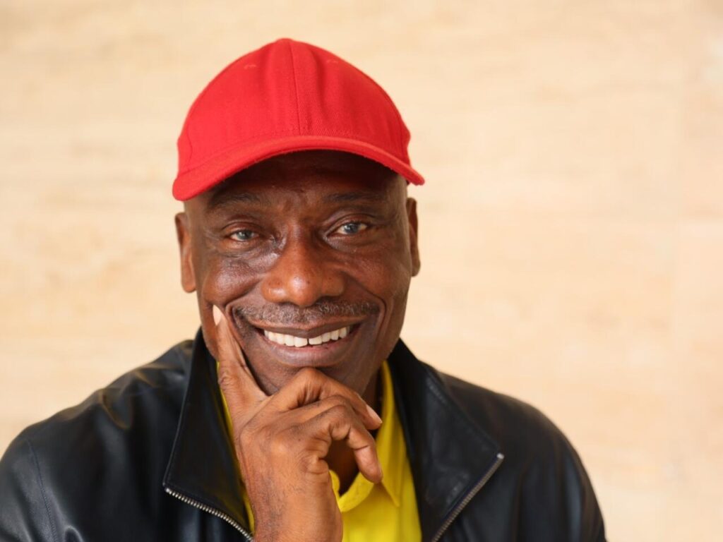 CAN 2025 : Joseph Antoine Bell prédit « un moment pas tranquille » pour les Lions Indomptables